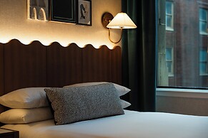 Kimpton Hotel Monaco Baltimore Inner Harbor by IHG