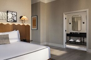 Kimpton Hotel Monaco Baltimore Inner Harbor by IHG