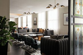 Kimpton Hotel Monaco Baltimore Inner Harbor by IHG