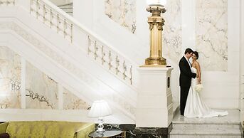 Kimpton Hotel Monaco Baltimore Inner Harbor by IHG