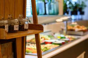 Sadot Hotel Ben Gurion Airport - an Atlas Boutique Hotel