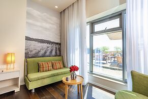 Sadot Hotel Ben Gurion Airport - an Atlas Boutique Hotel