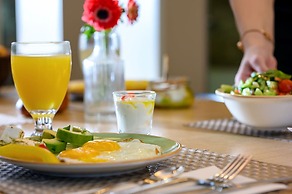 Sadot Hotel Ben Gurion Airport - an Atlas Boutique Hotel