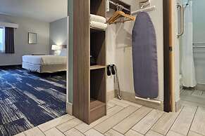 Edgewater Inn and Suites, Ascend Hotel Collection