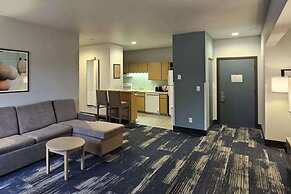 Edgewater Inn and Suites, Ascend Hotel Collection