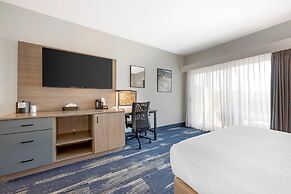 Edgewater Inn and Suites, an Ascend Collection Hotel