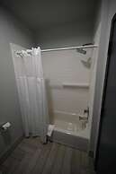 Edgewater Inn and Suites, Ascend Hotel Collection