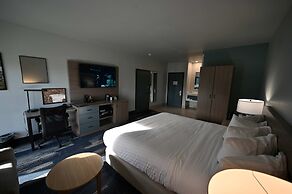 Edgewater Inn and Suites, Ascend Hotel Collection