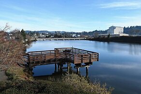 Edgewater Inn and Suites, Ascend Hotel Collection