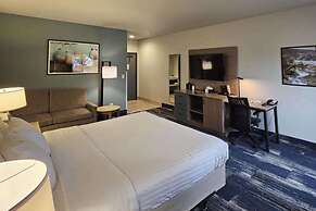 Edgewater Inn and Suites, Ascend Hotel Collection