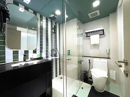 Happihaus Hotel Bangkok