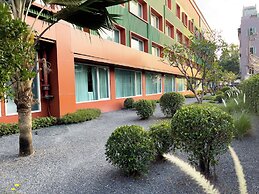 Happihaus Hotel Bangkok