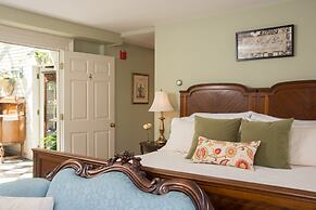 The Captain Farris House B&B