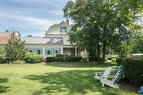 The Captain Farris House B&B