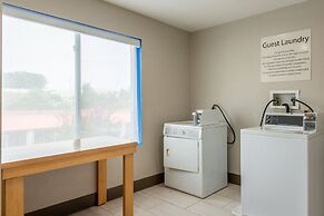 Holiday Inn Express Hotel and Suites Statesville by IHG