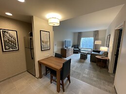Homewood Suites by Hilton St Louis - Galleria