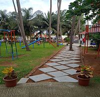 Green Coconut Resort