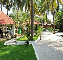 Green Coconut Resort