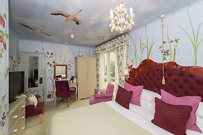 Three Ways House Hotel