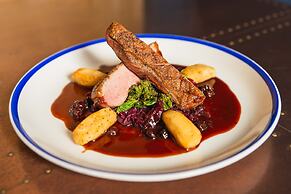 Three Ways House Hotel