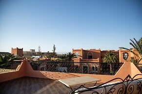 Oscar Hotel by Atlas Studios