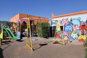 Oscar Hotel by Atlas Studios