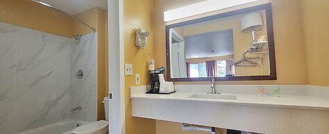 Olympic Inn & Suites