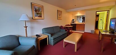 Olympic Inn & Suites