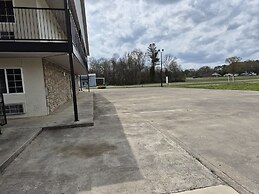 General Bragg Inn & Suites By OYO Chickamauga