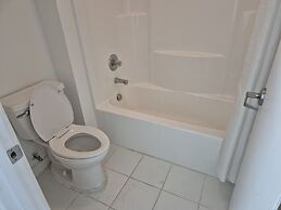 General Bragg Inn & Suites By OYO Chickamauga