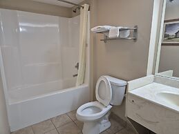 General Bragg Inn & Suites By OYO Chickamauga