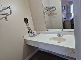 General Bragg Inn & Suites By OYO Chickamauga