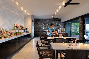 InterContinental Fiji Golf Resort & Spa by IHG