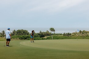 InterContinental Fiji Golf Resort & Spa by IHG