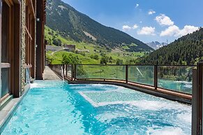 Sport Hotel Village