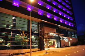 Axis Porto Business & Spa Hotel