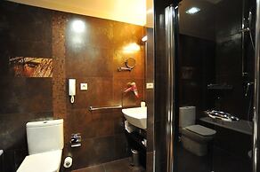 Axis Porto Business & Spa Hotel