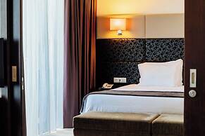 Axis Porto Business & Spa Hotel