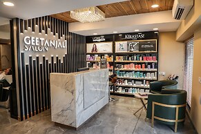 Hotel Shikha Jaipur City Centre