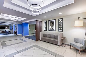 Holiday Inn Express Hotel and Suites Pryor by IHG