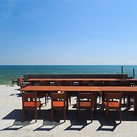 Relo' The Urban Escape