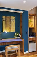 Relo' The Urban Escape