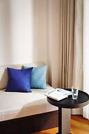 Relo' The Urban Escape