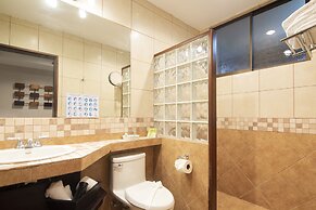 Pumilio Mountain & Ocean Hotel