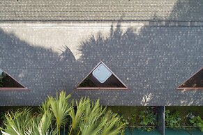 Pumilio Mountain & Ocean Hotel