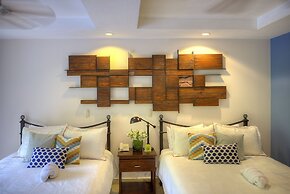 Pumilio Mountain & Ocean Hotel