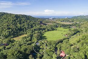 Pumilio Mountain & Ocean Hotel