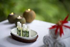 Pumilio Mountain & Ocean Hotel