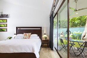 Pumilio Mountain & Ocean Hotel