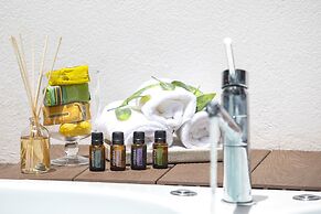 Pumilio Mountain & Ocean Hotel